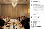 托希尔和印尼主帅克鲁伊维特等人会面，并表示：我来给大家打气